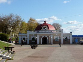 Памятники Костромы, архитектура города, гостиницы, места отдыха, Золотое Кольцо России, Ипатьевский монастырь